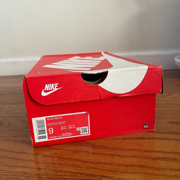 Nike Air Presto Womens 9 White Pure Platinum Lightweight Sneaker 878068-100 - Picture 9 of 10